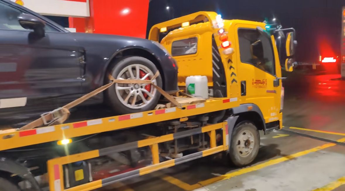 浙江行车途中遇到突发状况该如何呼叫道路救援？